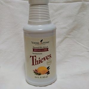 Thieves Household Cleaner 14.4oz Young Living